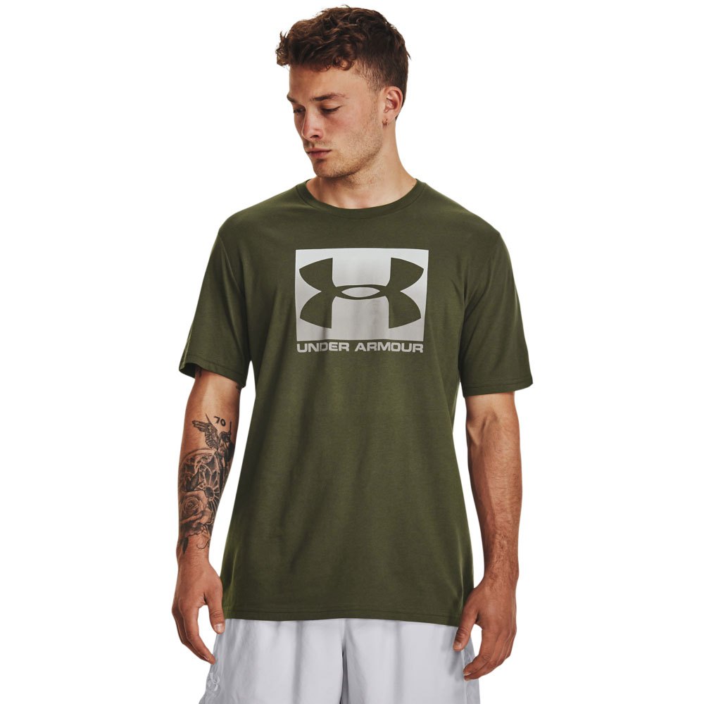Under Armour Boxed Sportstyle Short Sleeve T-shirt Grün XL / Regular Mann von Under Armour