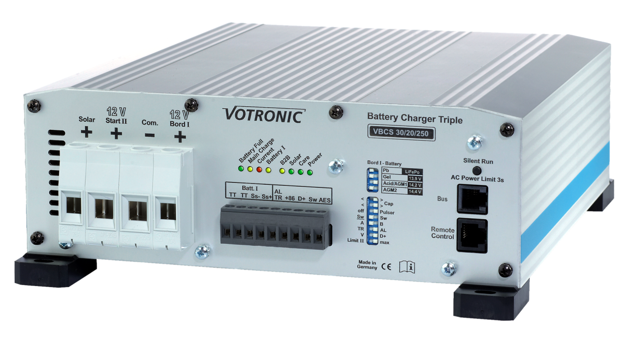 Votronic Battery Charger VBCS 30/20/250 Triple von VOTRONIC