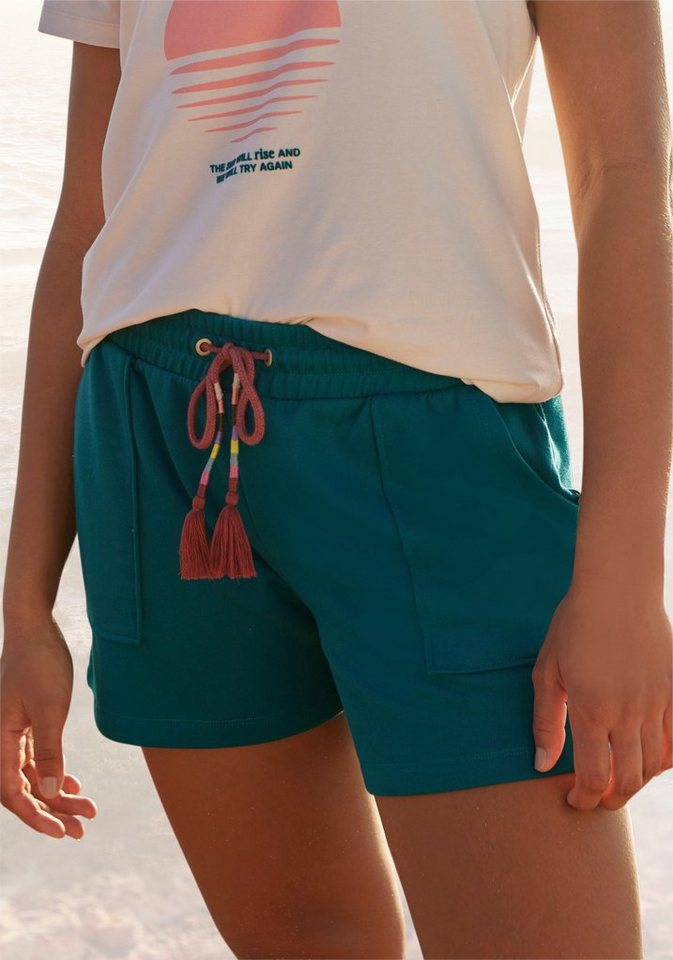 Vivance Sweatshorts -Kurze Hose mit aufgesetzten Taschen und Kontrastkordel, Loungewear von Vivance