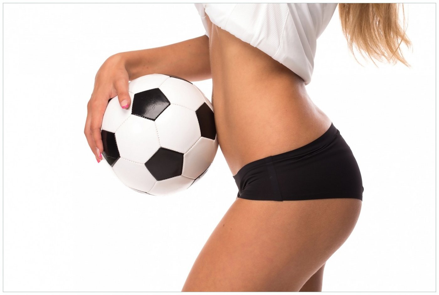 Wallario Glasbild, Fußball - sexy Frau mit einem Fußball, in verschiedenen Ausführungen von Wallario