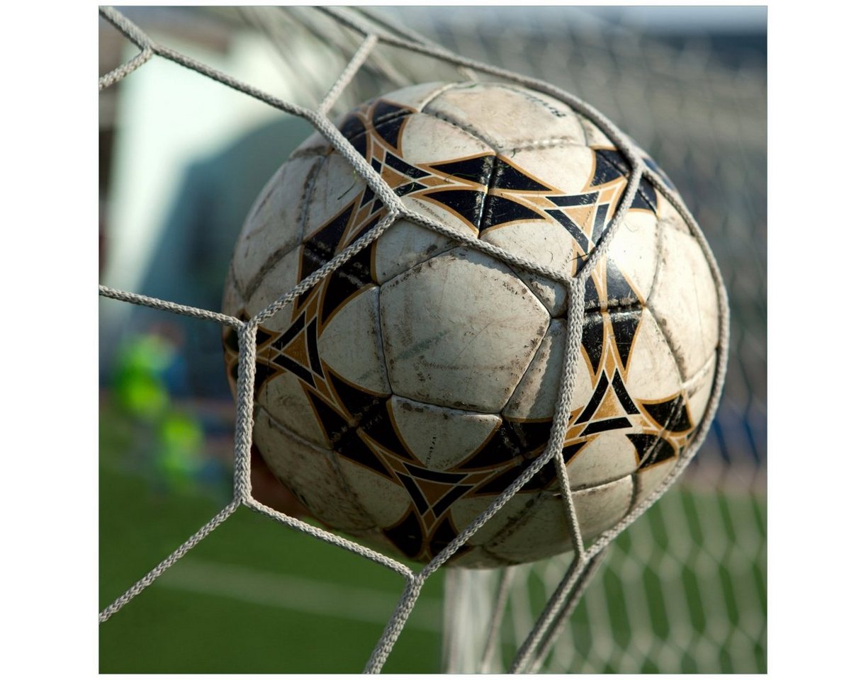 Wallario Tischplatte Fußball - Ball im Tor - Bolzplatz (1 St), für Ikea Lack Tisch geeignet von Wallario