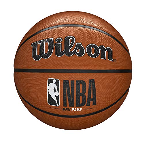 Wilson Basketball NBA DRV PLUS, Outdoor, Gummi, Größe: 5, Braun von Wilson