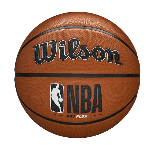 Wilson Basketball NBA DRV PLUS, Outdoor, Gummi, Größe: 7, Braun von Wilson