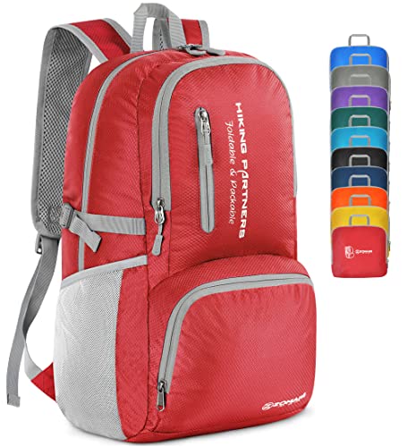 ZOMAKE Leicht Faltbarer Rucksack 35L - Packbare Backpacks,Kleiner Faltbar Rucksäcke Wanderrucksack Wasserdicht Rucksäcke für Damen Herren Outdoor Wandern(Rot) von ZOMAKE