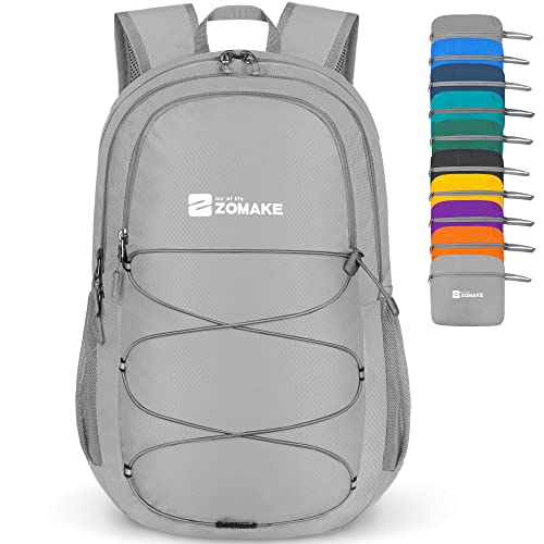 ZOMAKE Ultraleicht Faltbarer Rucksack 28L,Kleiner Rucksäcke Wasserdicht Wanderrucksack Packable Backpack für Damen Herren Outdoor Wandern(Silber Grau) von ZOMAKE