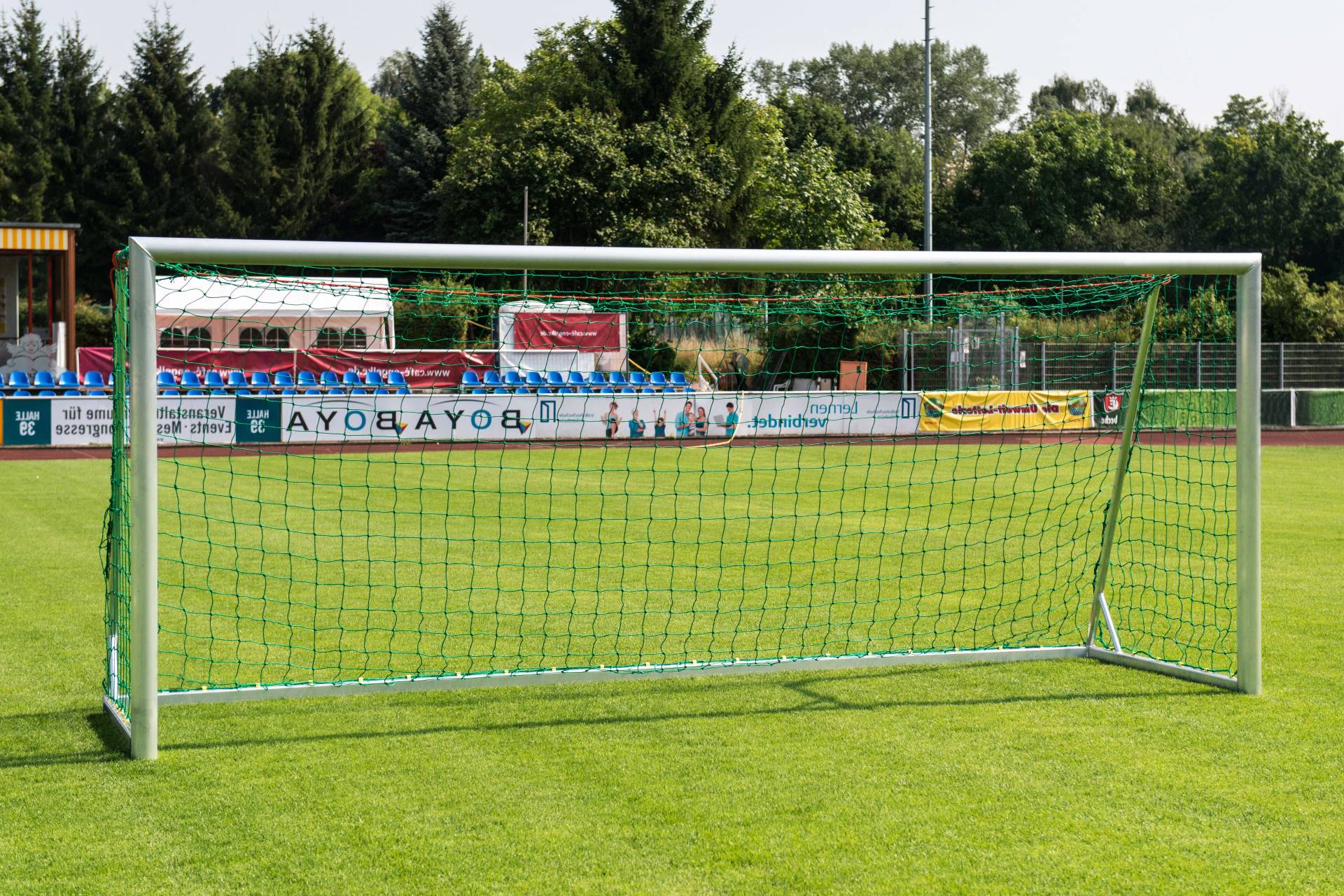 Sport-Thieme Kleinfeld-Fußballtor mit Netzbefestigung SimplyFix, frei stehend, vollverschweißt, 1,50 m von Sport-Thieme