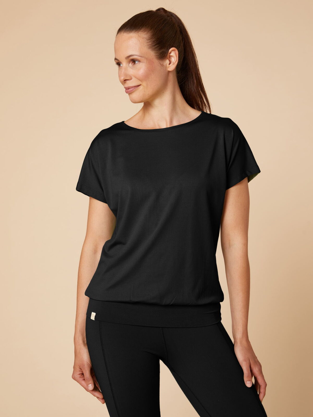 Yogashirt Kuschel-Indrani "Made in Germany" von chakrana
