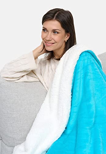 made2trade Weiche Kuscheldecke extra Dick & Warm Sofadecke - Wohndecke Sherpa Decke - aus fedeleichtem Coral-Fleece -Turkis - Gr. 130x170cm von made2trade