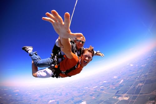 mydays Geschenkgutschein: Fallschirm Tandemsprung in Most (Tschechien) von mydays